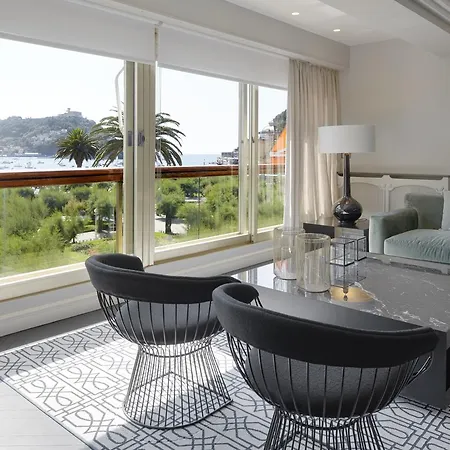 Playa De La Concha 10 By Feelfree San Sebastián