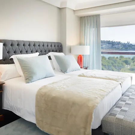 Playa De La Concha 10 By Feelfree * San Sebastián